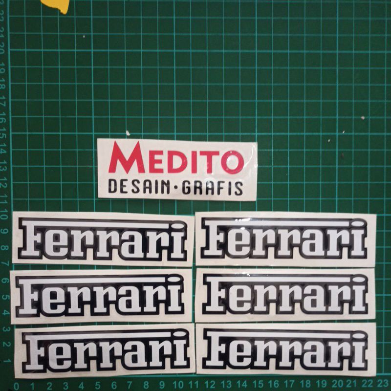 Sticker Cutting FERRARI