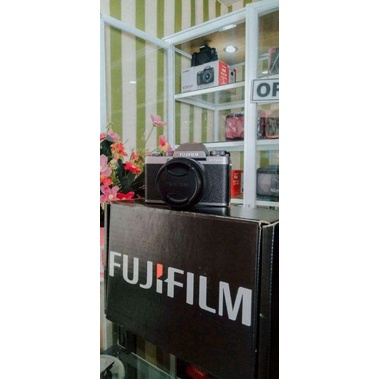 Fujifilm XT 100