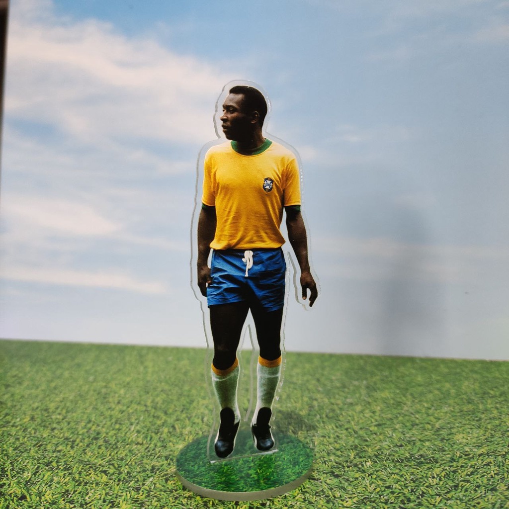 Standee Action Figure Pele Pemain Legend Timnas Brazil