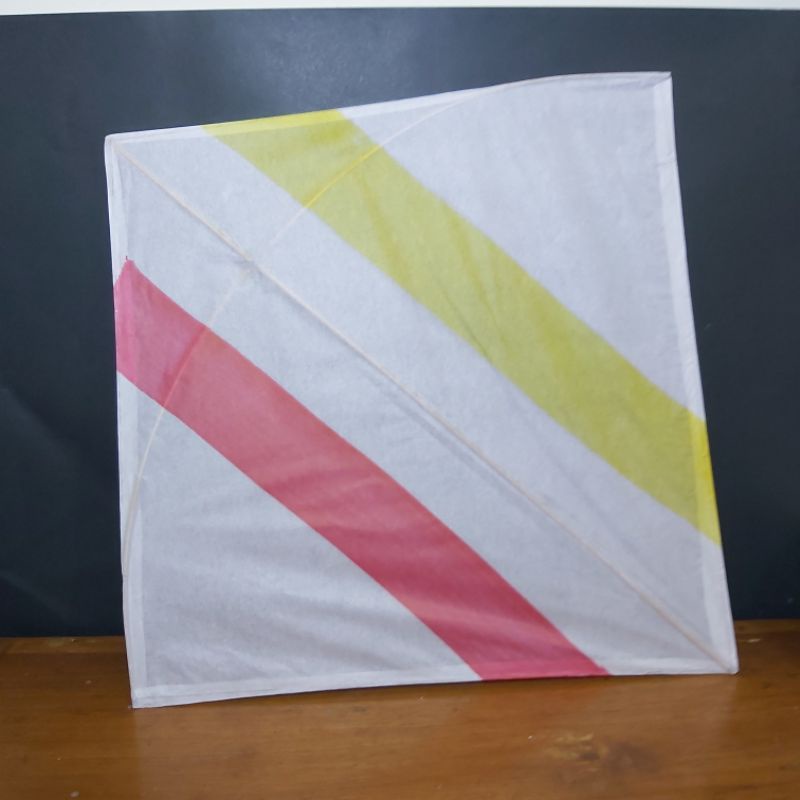 LAYANGAN PULAS  jabrug uk 58 (harga tertera untuk 50 pcs)