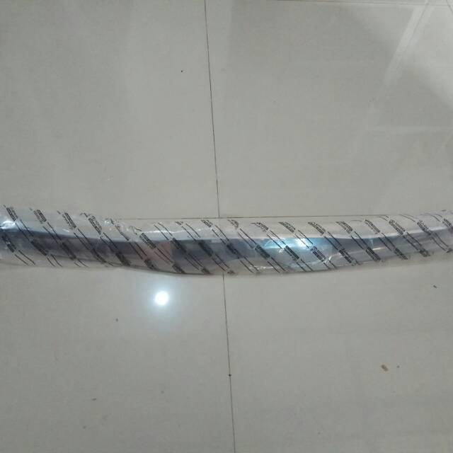 Trunklid Innova 2012 2013 2014 Trunklid kap mesin innova trunklid Inova chrome