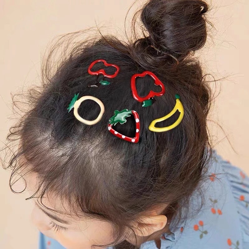 5pcs / Set Jepit Rambut Cakar Desain Buah Strawberry Pisang Warna-Warni Untuk Anak Perempuan