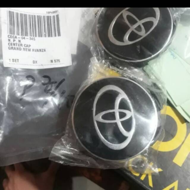 Dop roda tutup pelek velg ban grand new avanza dual vvti perbuah silver atau chrome 6.2cm