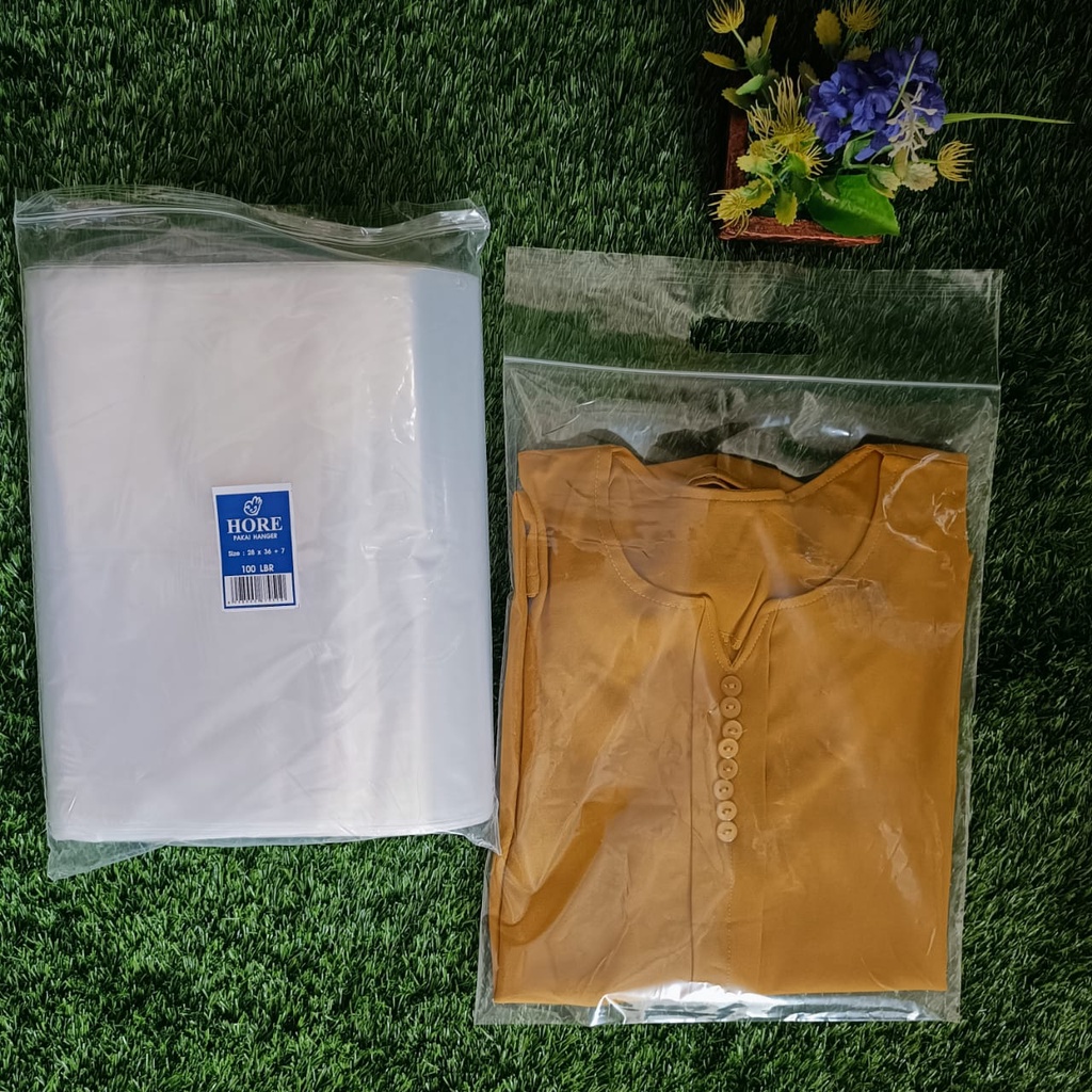 Plastik Plong ziplock 28x36+7 (per 1 pcs) /Plastik Baju Distro Kemeja Jaket Sepatu Sweater Sandal / PLASTIK KLIP / PLASTIK POND ZIPLOCK / PLASTIK Ctik/Plastik klip plong handle bening