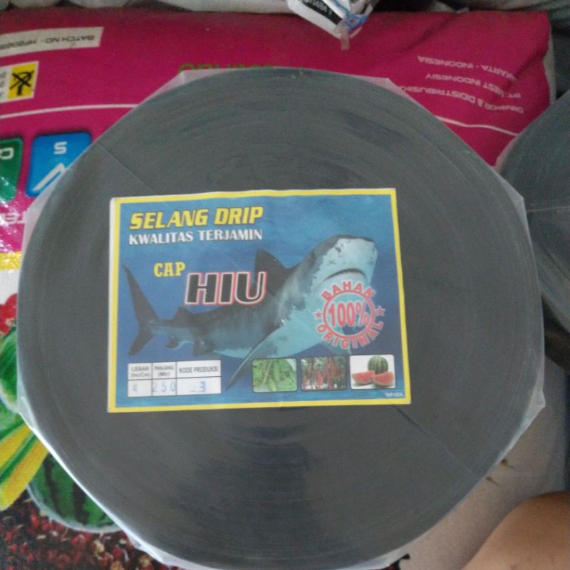 Selang drip 4cm tebal 100micron 250mtr