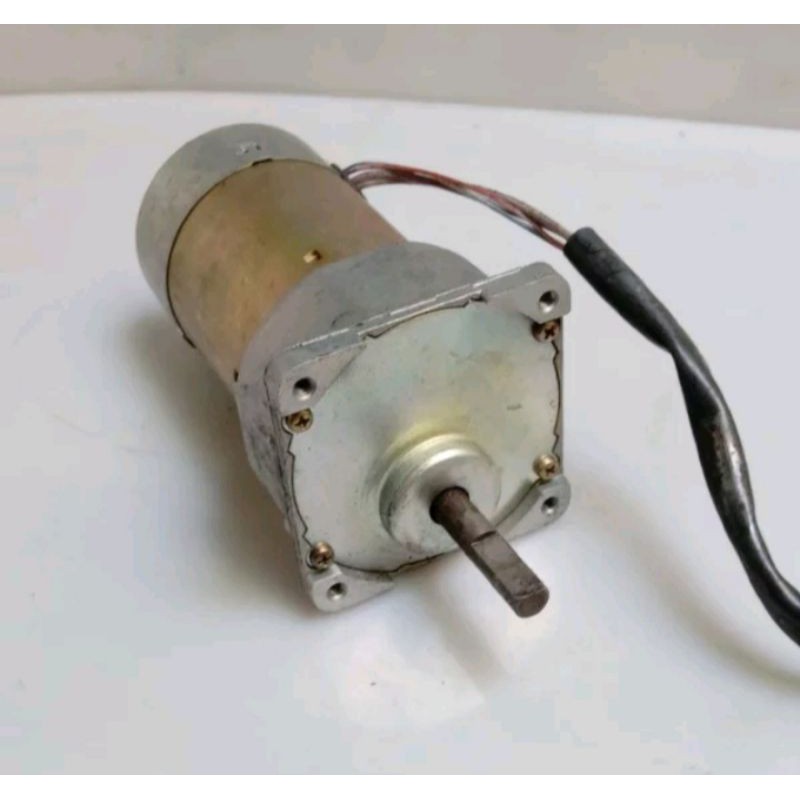 Japan Matsushita Dc Gearbox Motor MCG-26G24 DC 18V 59Rpm