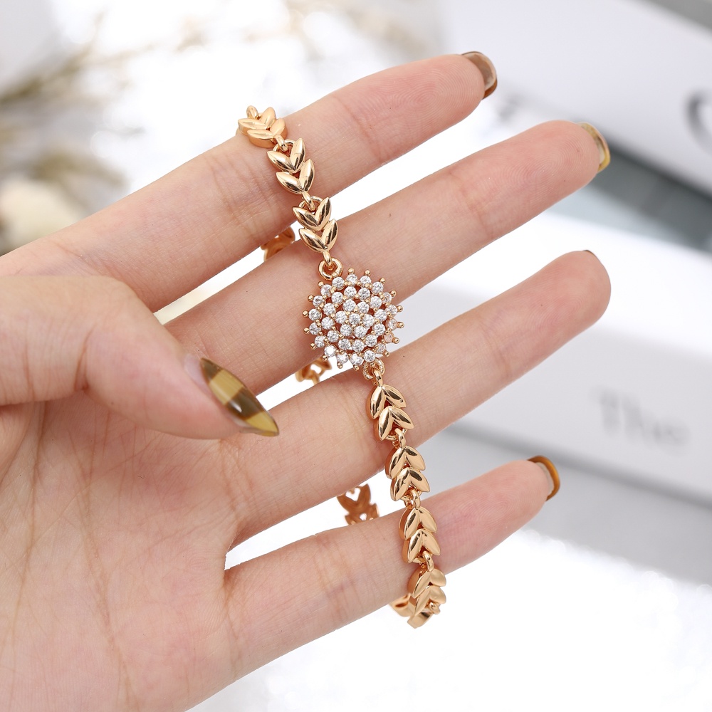 ✅COD Gelang Tangan Wanita Titanium Anti Karat Berlian Aksesoris Fashion Geleng Emas  D235