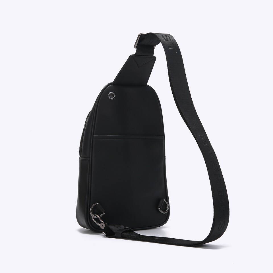 TAS SELEMPANG BADAN PRIA EVERBEST SLING BODY BAG ORIGINAL HITAM EM28