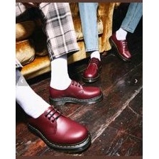 sepatu docmart pendek maroon sepatu dokmart maroon pendek kulit sapi asli