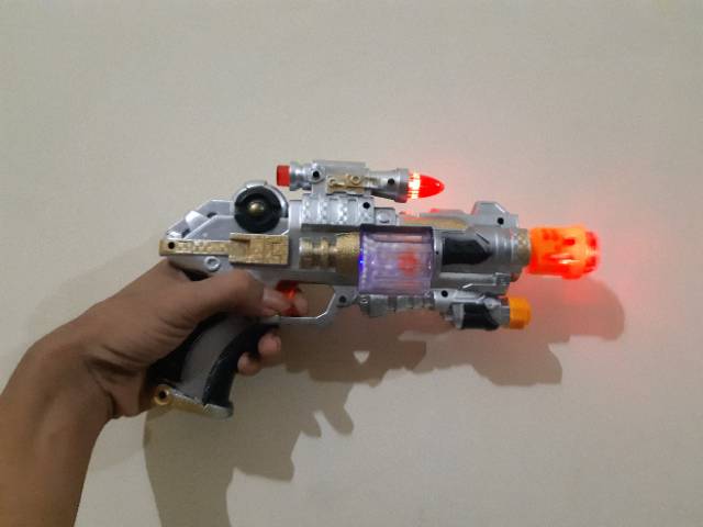 Mainan Pistol Laser Gun Sound Light Anak Edukatif - Tembak Tembakan