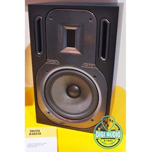 Behringer TRUTH B3031A 225 Watt 8.75 inch Speaker Flat Studio Monitor Recording