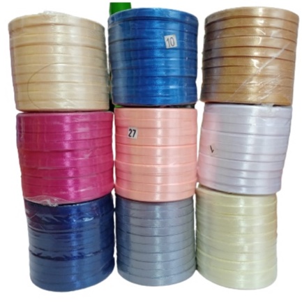 

Pita Satin Varian Warna Ukuran 1/4 inchi Per Roll pita hias pita kado pita bucket bunga pita hampers pita besek pita parcel pita souvenir Pita hias rambut pita hias pakaian pita kembang pita Premium