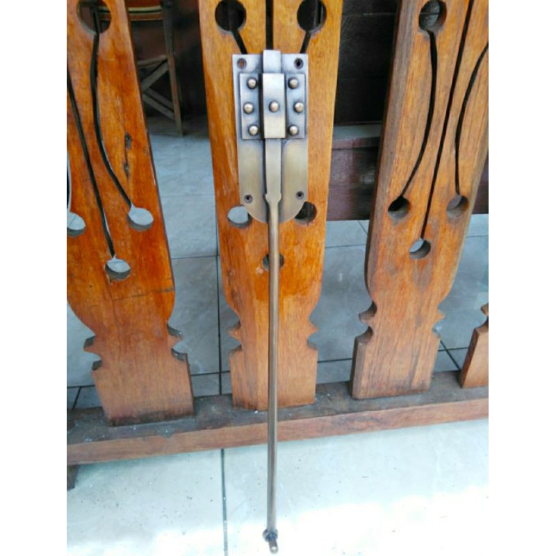 GRENDEL PINTU BATAVIA 50 CM