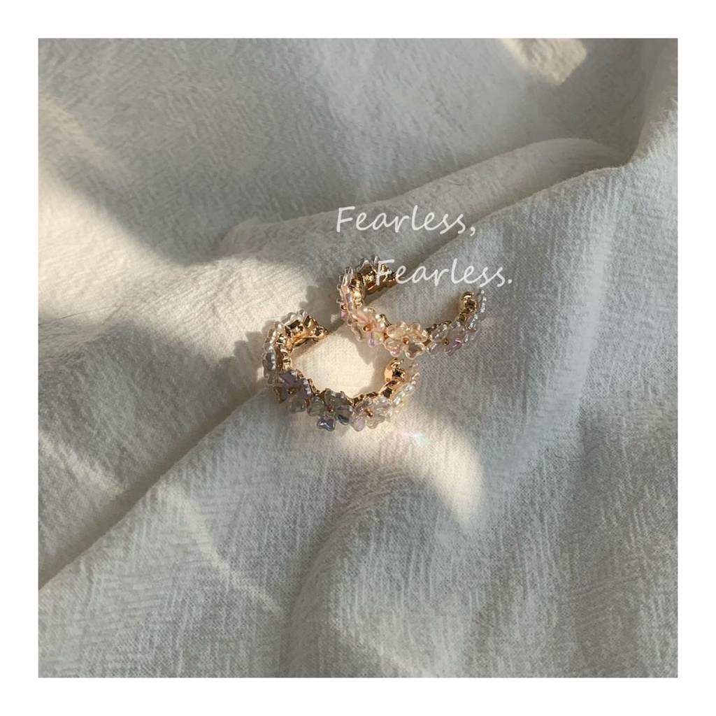 Anting-anting baru modis elegan Korea c-berbentuk anting-anting wanita online influencer bunga priba