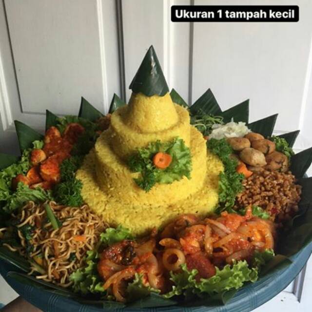 

Tumpeng tampah size Large by Edl's Cake