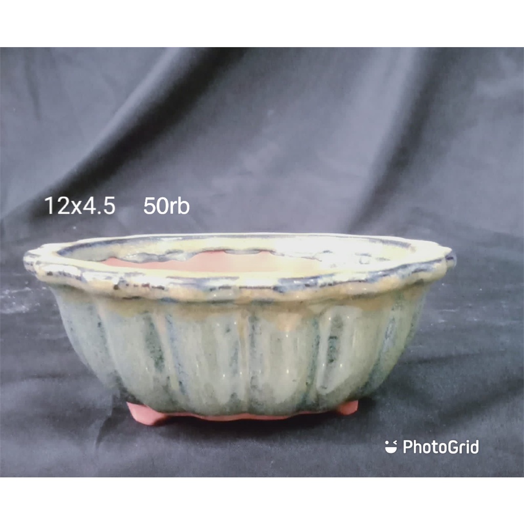 POT BUNGA KERAMIK IMPORT MURAH UKURAN 12X4.5