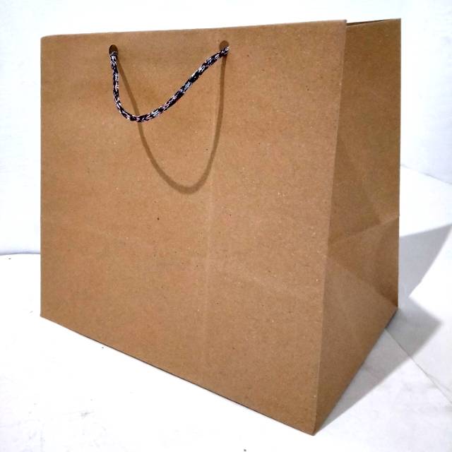 Paper bag tas kertas R7 polos (22x14x20)(0114)