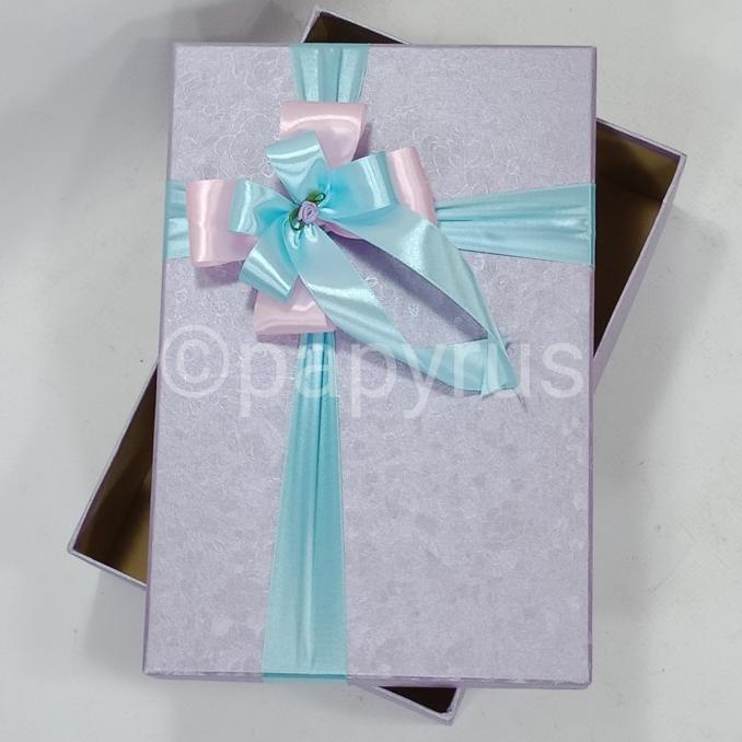 

Premium Product!!! Papyrus 20X30 Tinggi 5Cm Kotak Kado Gift Box - Paling Diminati