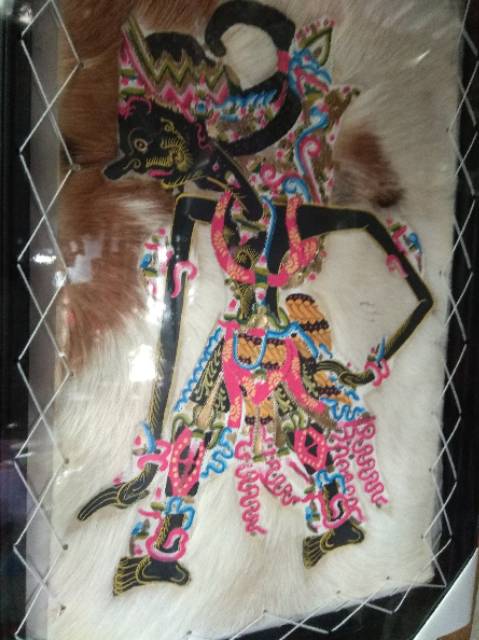 TERMURAH! LUKISAN WAYANG KULIT GATOTKACA UKURAN 70 x 50 cm BAHAN KULIT KAMBING ASLI PAJANGAN DINDING