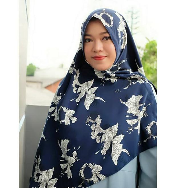 Khimar Nayla Motif Bunga (Hijab Instan Wolvis / Wollpeach / Wolfis) Produk Baik