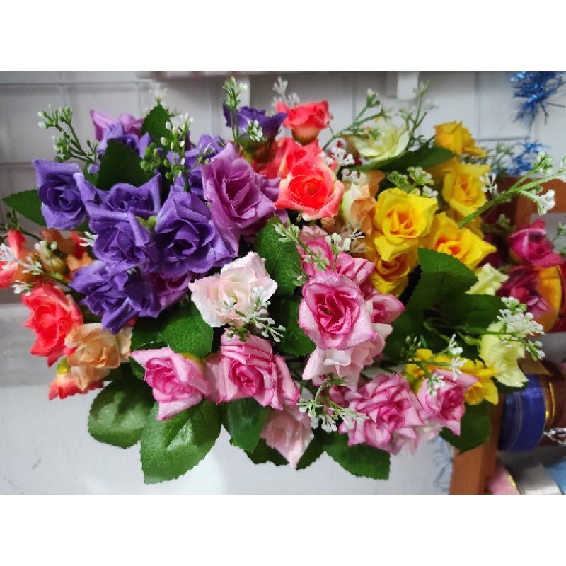 1 tangkai Bunga Mawar Artificial / Palsu