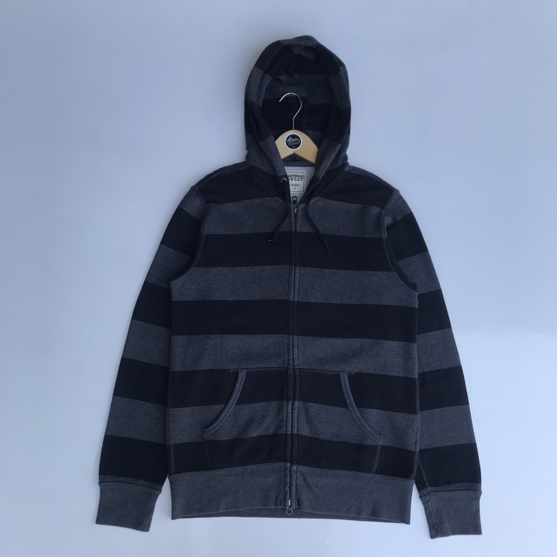 ZIP HOODIE UNIQLO  MOTIF