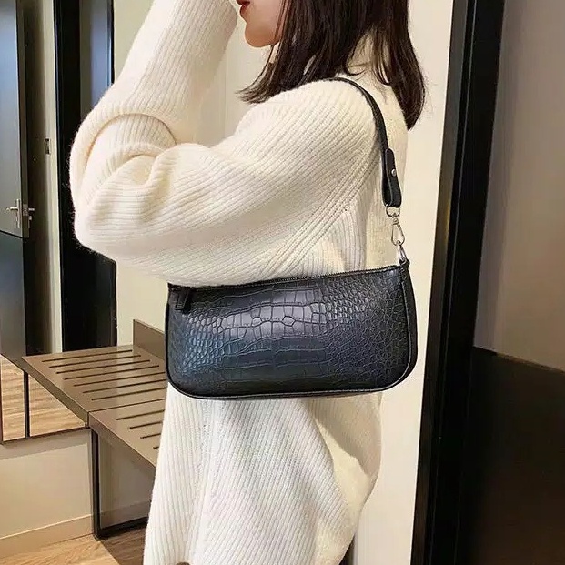 [ READY ] Tas Tote Mini Croco/Totebag Terbaru/Shoulder Bag/Tas Murah Import tas bahu tas kulit wanita tas wanita branded tas wanita terbaru tas wanita import tas hp Tas jinjing wanita tas kulit wanita