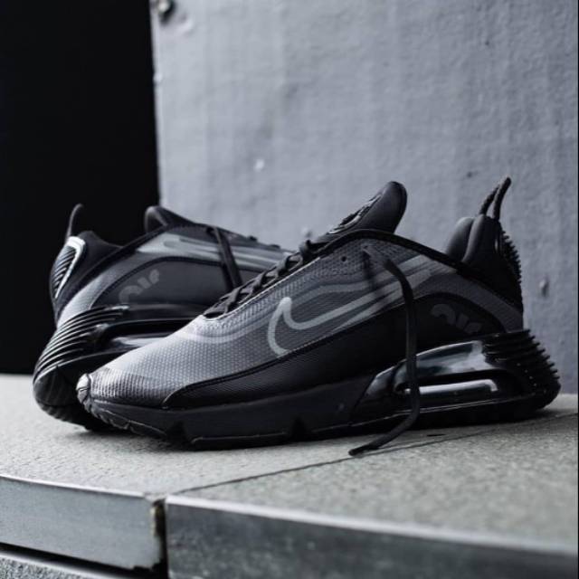 Nike Airmax 2090 Triple Black