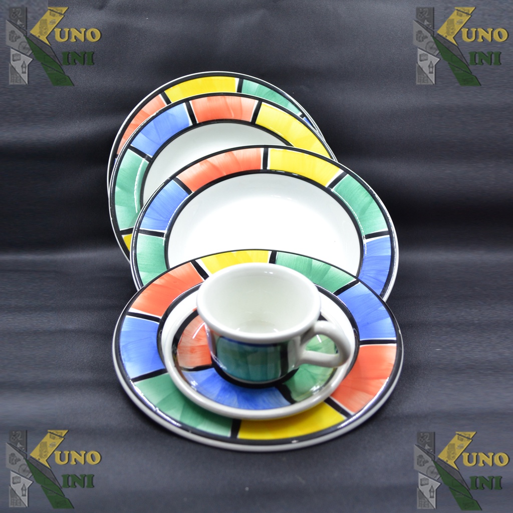 PIRING SET, Made in Italy (6 pcs : 3 piring+1+1 set gelas & tatakan)