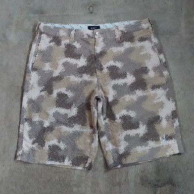 celana pendek huf camo bekas second preloved branded