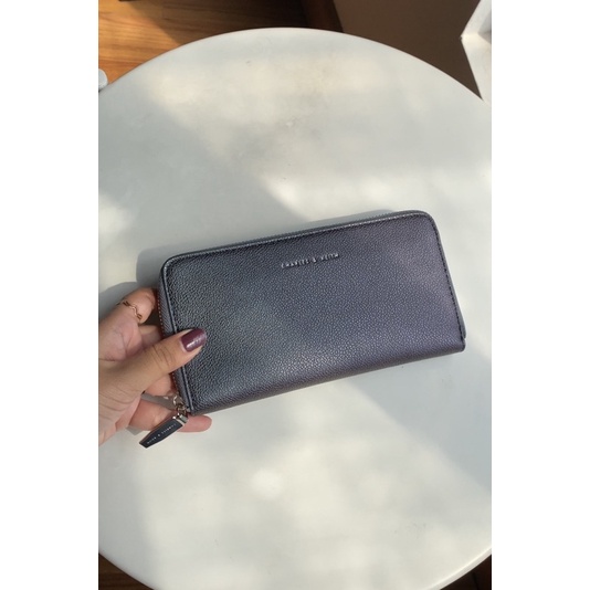 c long arround wallet