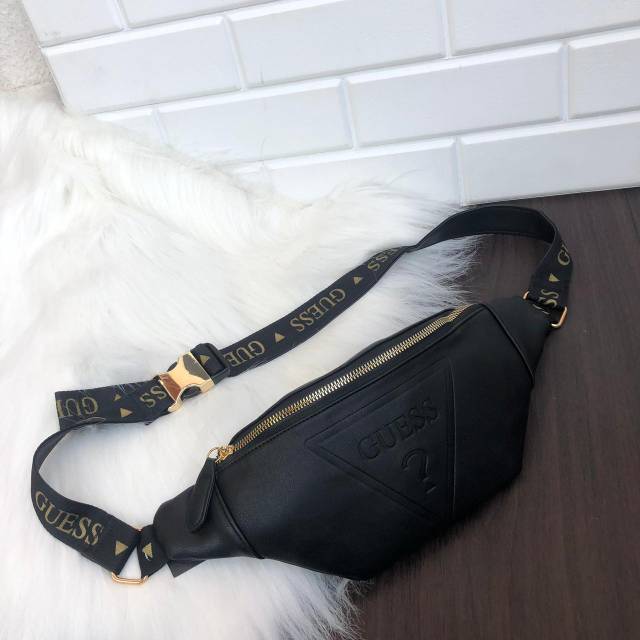 GUESS WAISTBAG