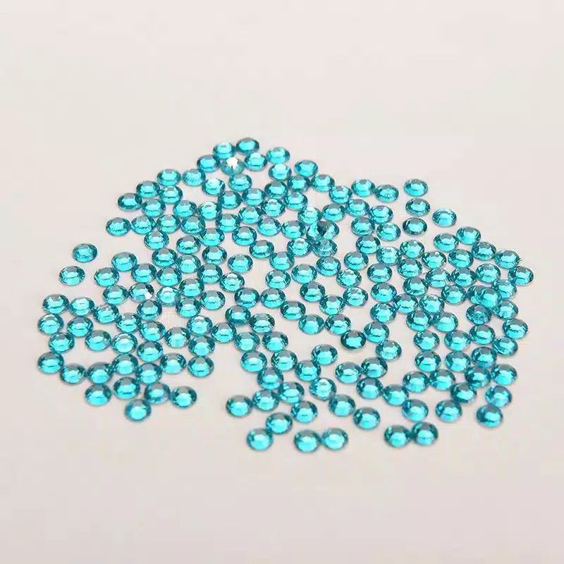 100pcs RHINGSTHONE GEMS / MANIK MANIK HENNA PENGANTIN