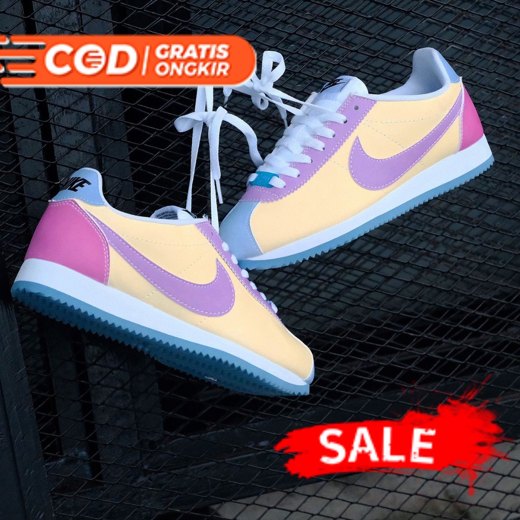 Nike Cortez UV Reactive bunglon