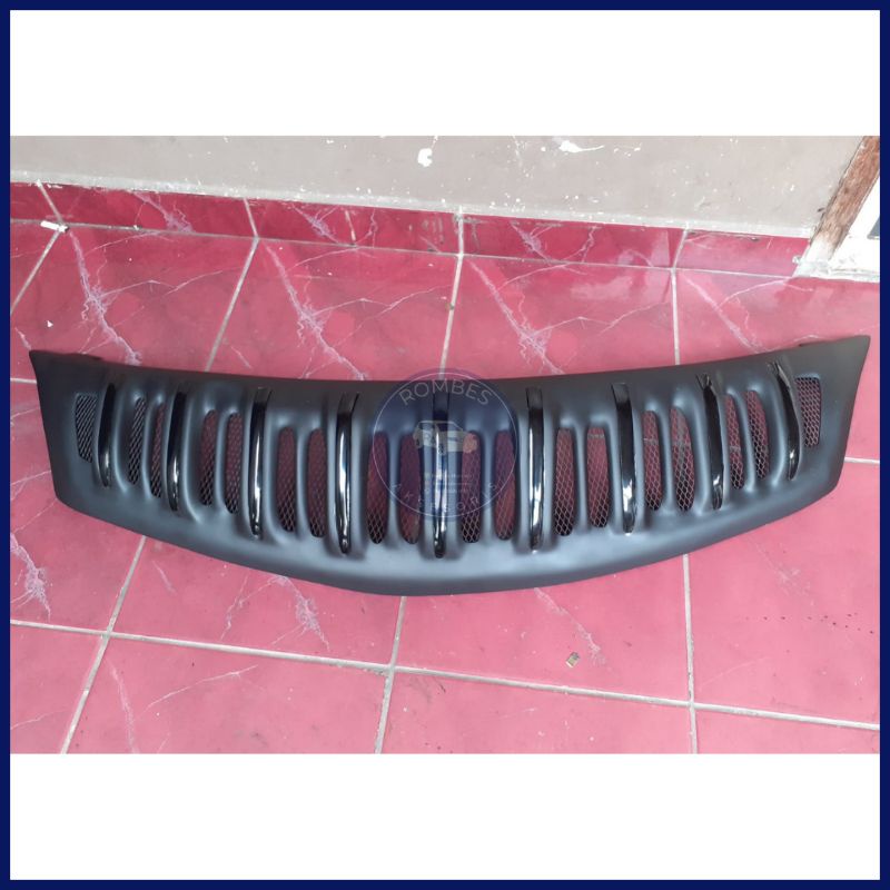Grill Avanza Xenia 2012-2015 Model Prado List Hitam