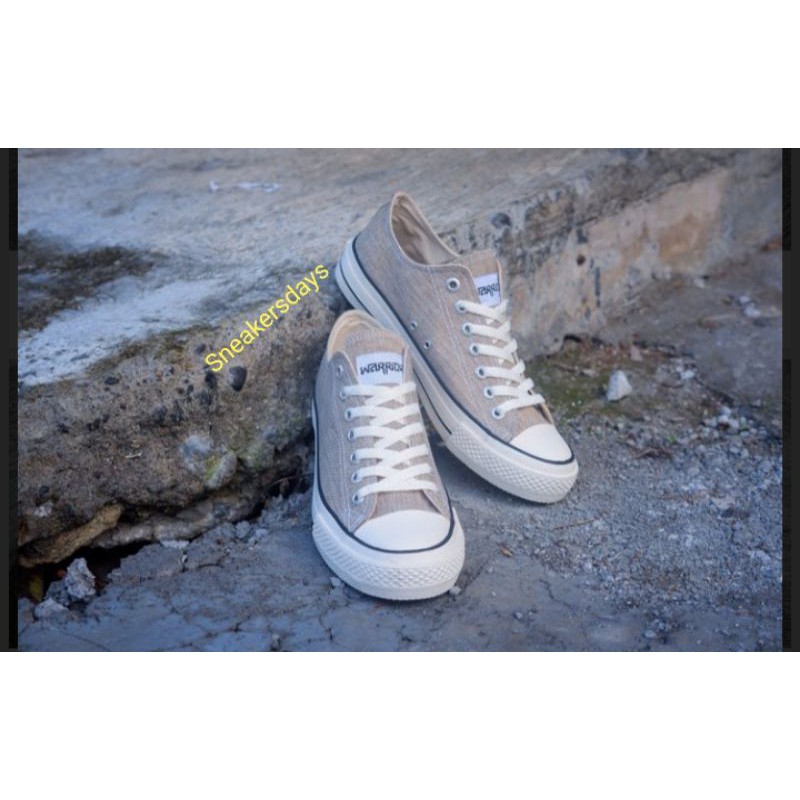 WARRIOR HELIOS LOW CREAM/sepatu warrior helios/sepatu warrior original 100%√