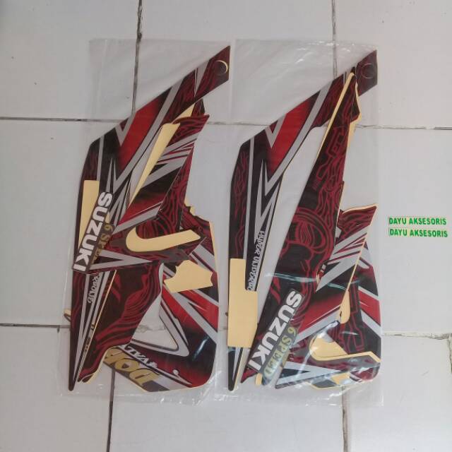 Striping satria fu 2011 hitam