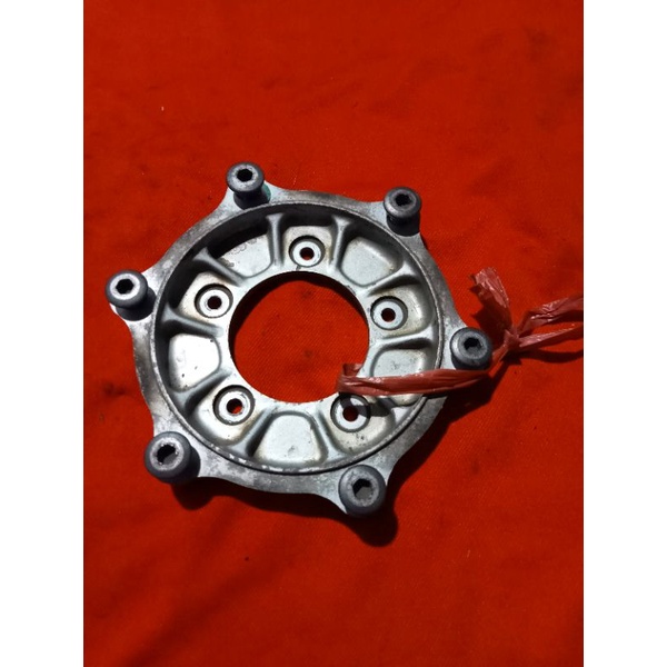 dudukan adaptor piringan cakram depan Tiger lama Tiger lawas original