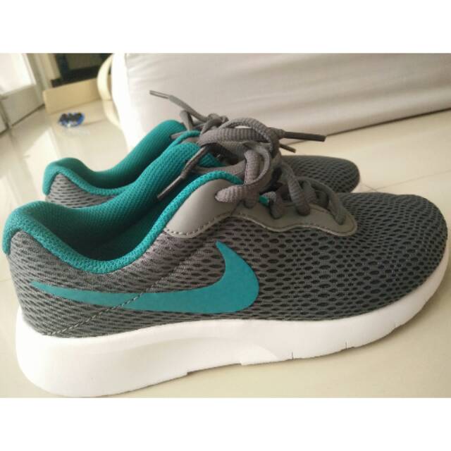 Nike original (sale sport station baru gresss )