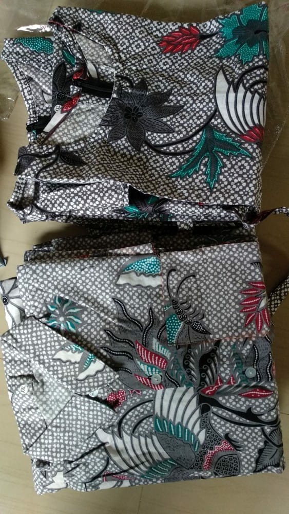 Couple Batik Keluarga || Setelan Couple Batik Ayah Ibu Anak Cewek