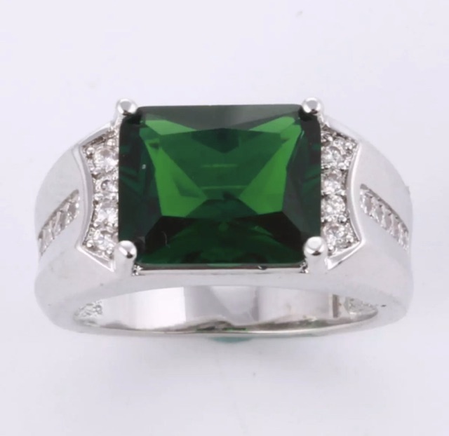 Cincin Pria Perak Akik zamrud Hijau Green Emerald Cutting Mewah Minimalis Berkelas