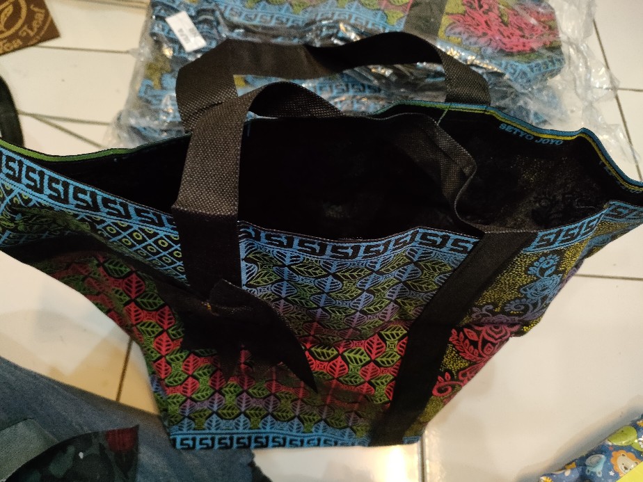 Tas Hajatan Batik Mewah Elegan