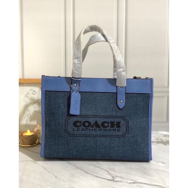 

C*ach Field Tote