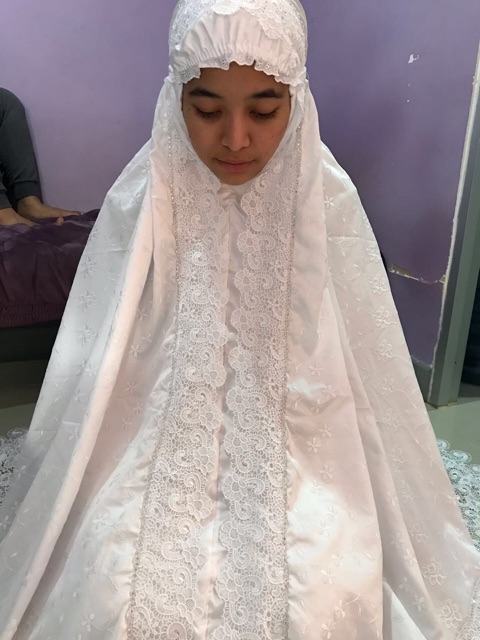 Mukena Anting KD full bordir Swarovski Sutra Paris + Tas Behel Super Mewah dan Elegan