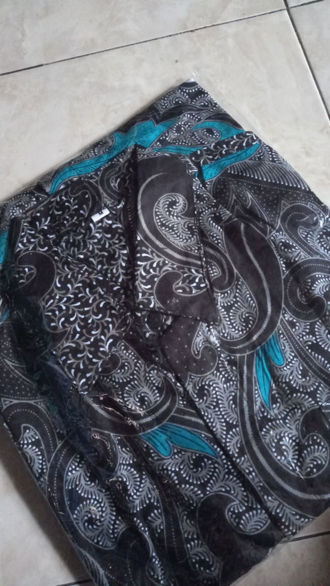 Maura Couple - Sania Ruffle Batik Couple Ori Ndoro Jowi Garansi Termurah Shopee - Batik Modern Solo