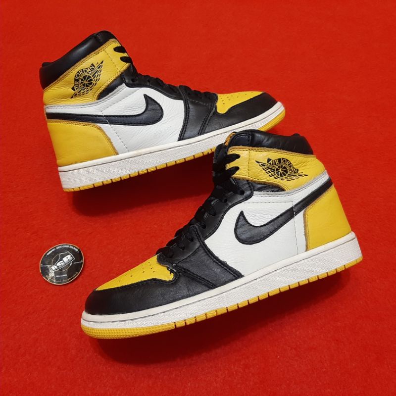 SEPATU AIR JORDAN 1 RETRO HIGH YELLOW TOE SIZE. 40.5 (SECOND BRAND)