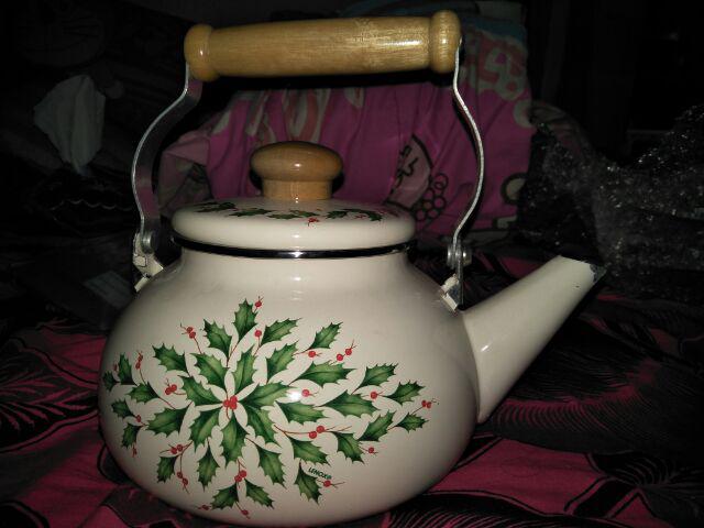 Teko Enamel Motif Daun