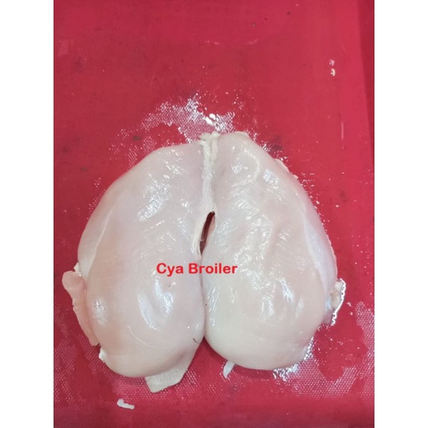 

Dada Ayam Fillet Polos 1kg (Boneless)