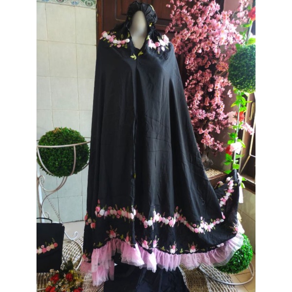 Mukena sutra prada renda mewah