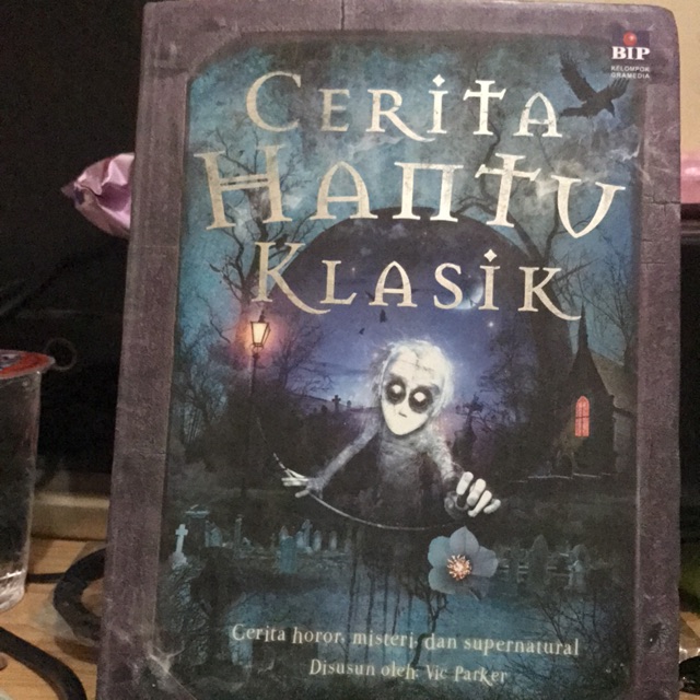 Buku Cerita Hantu Klasik